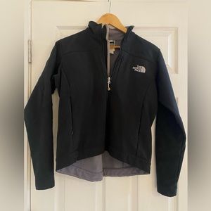 North Face Gortex soft shell, wind proof and water resistant, size small, petite